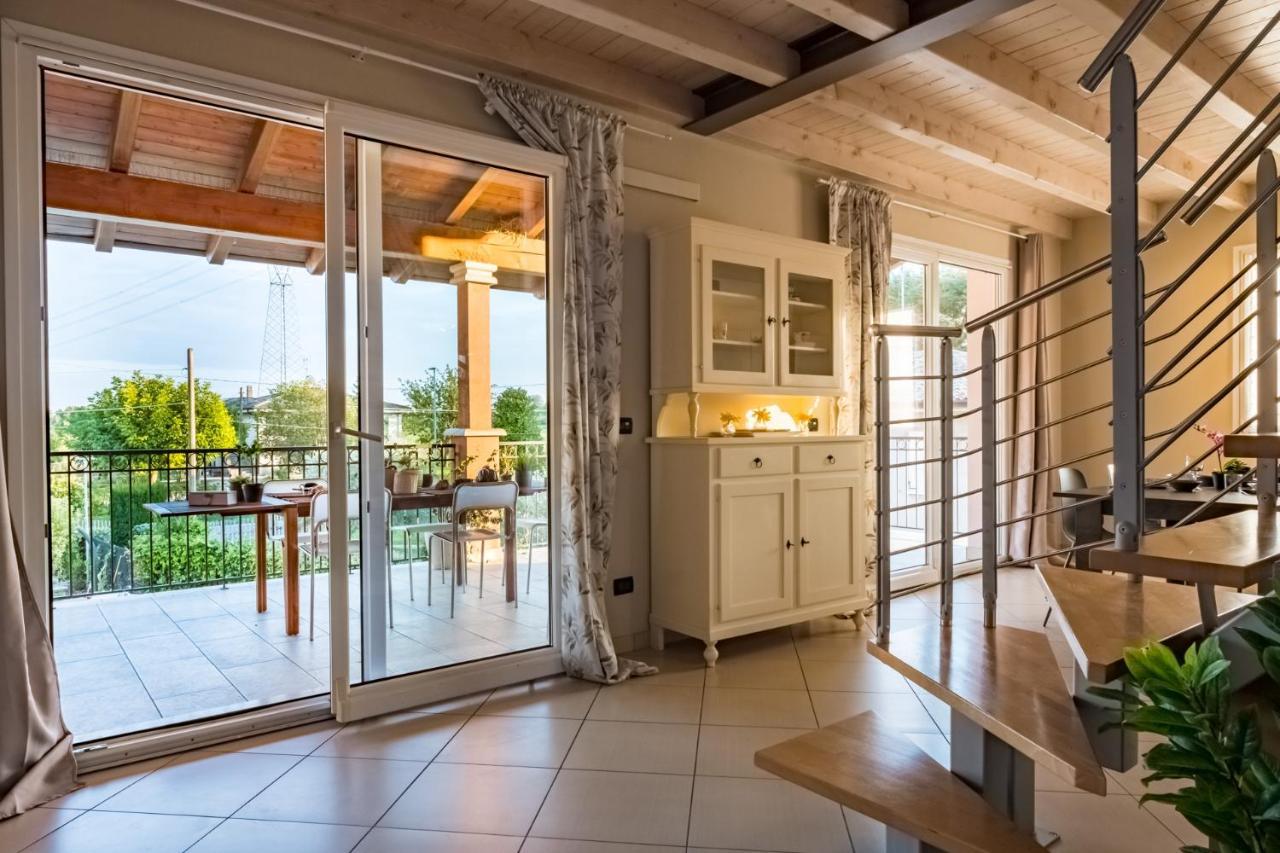 Residenza Oleandro Apartamento Desenzano del Garda Exterior foto